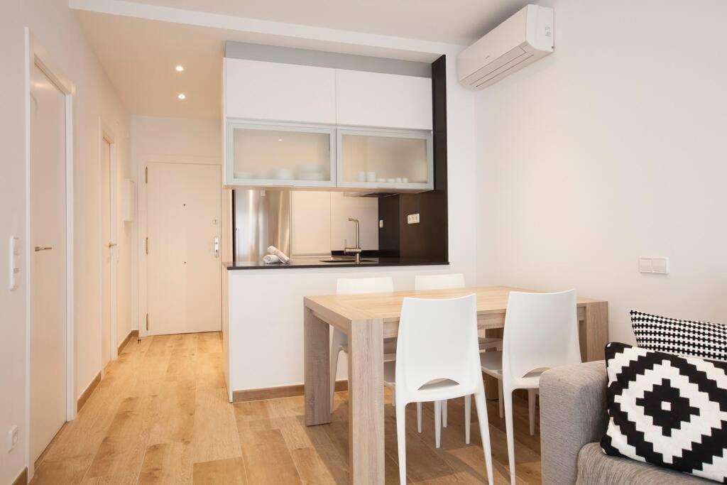 Appartement Diagonal/paseo De Gracia 4 Pax